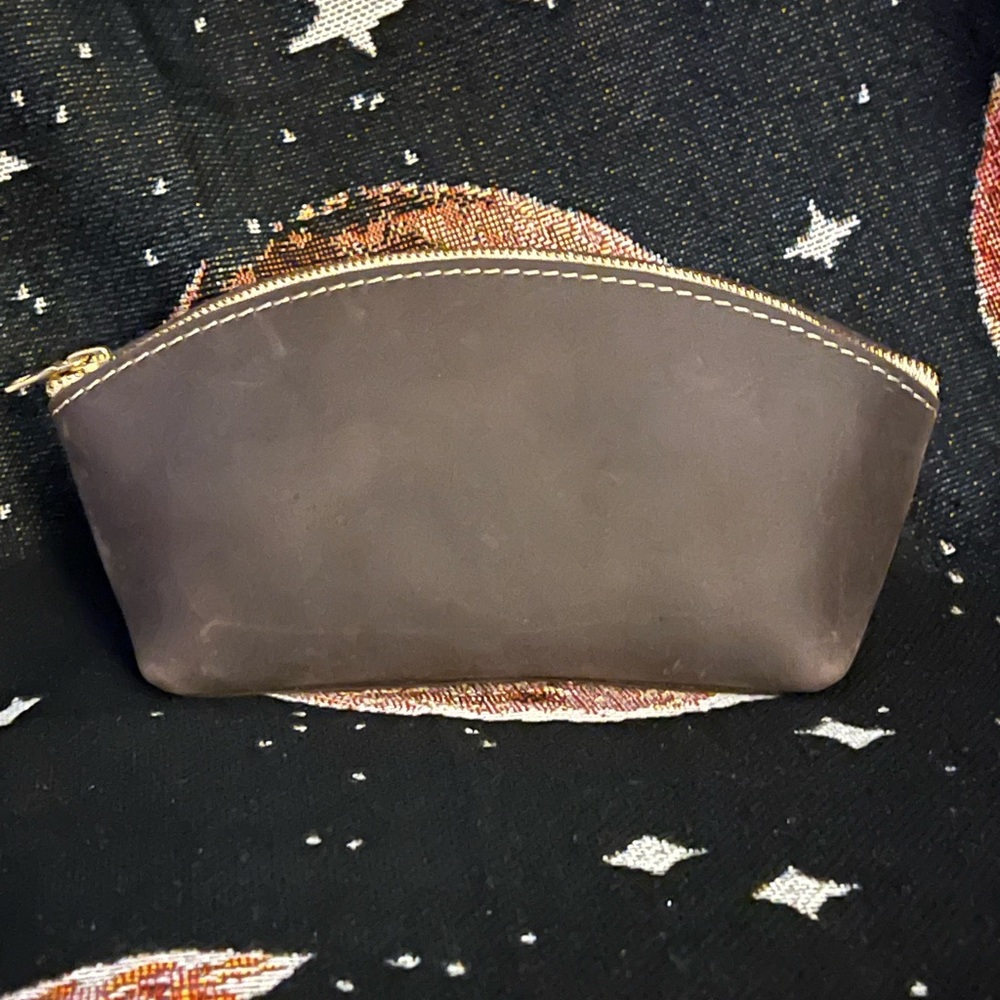 SOLD Portland Leather Goods GROUPIE GREY eclipse makeup bag